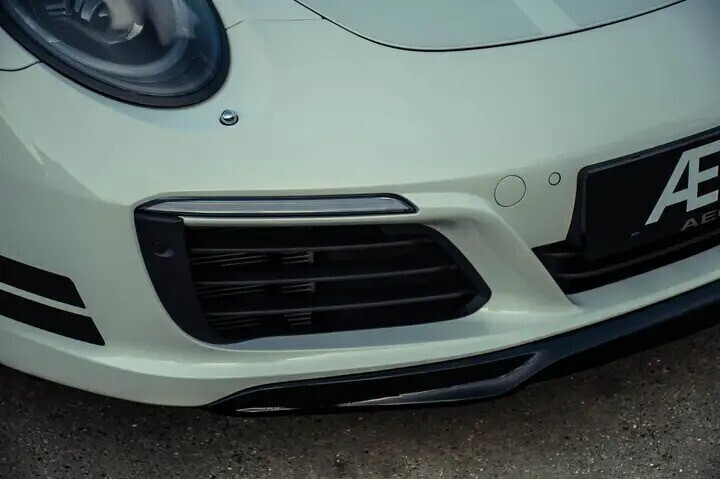 porsche-991-911-cs-endurance-limited-edition-1-of-235-big-4