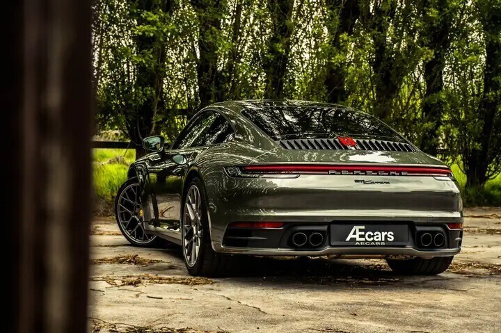 porsche-992-911-carrera-1-owner-cooled-seats-belgian-car-big-0