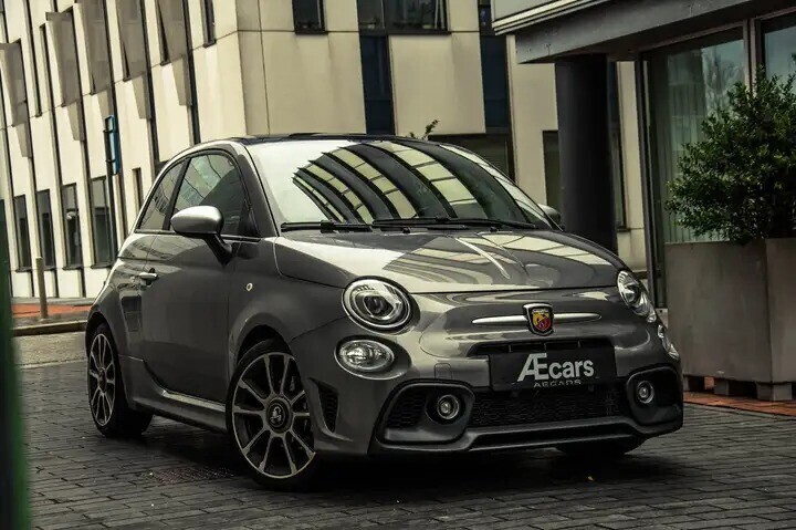 abarth-595-turismo-apple-carplay-pano-roof-first-owner-big-1