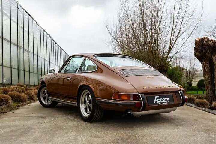 porsche-911-911-e-manual-full-restoration-big-0