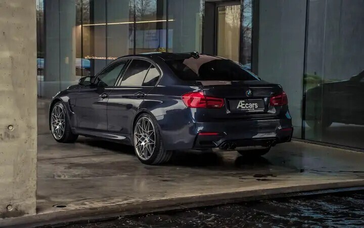 bmw-m3-30-jahre-jubi-1-of-500-bi-color-belgian-big-3