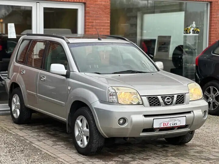 nissan-x-trail-4x4-22d-136pk-open-dak-digitale-airco-big-2