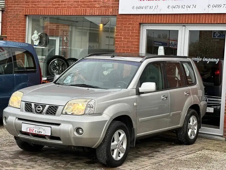 nissan-x-trail-4x4-22d-136pk-open-dak-digitale-airco-big-1