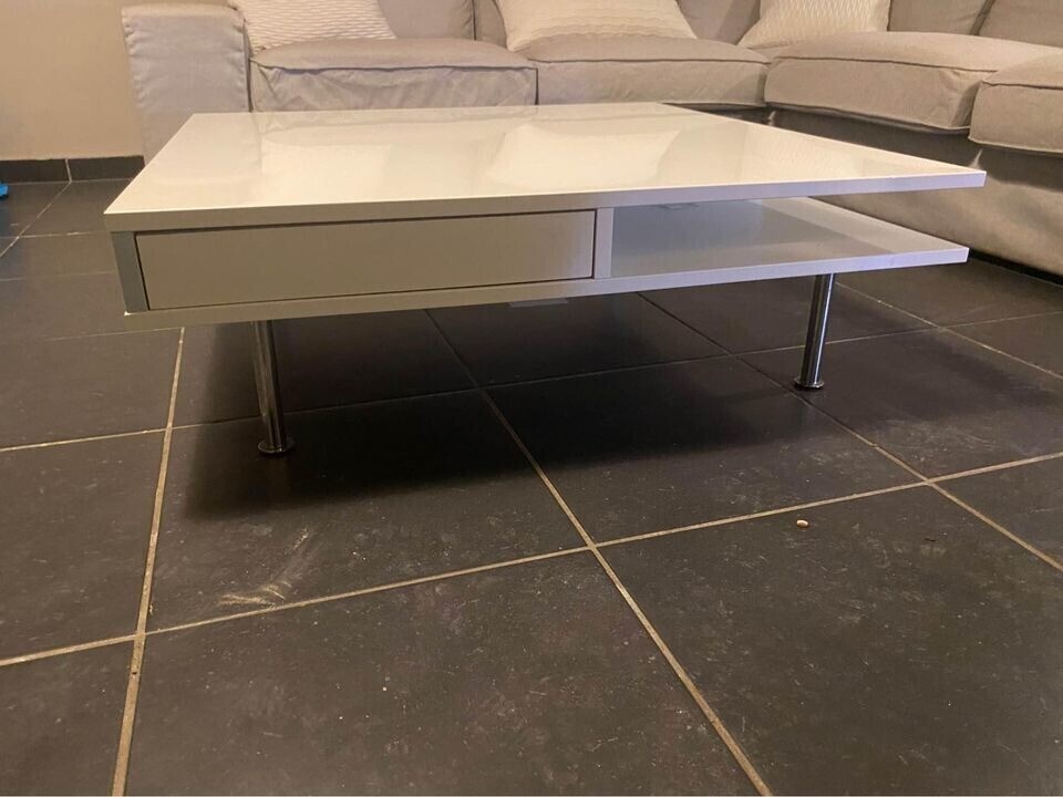 table-salon-ikea-big-1