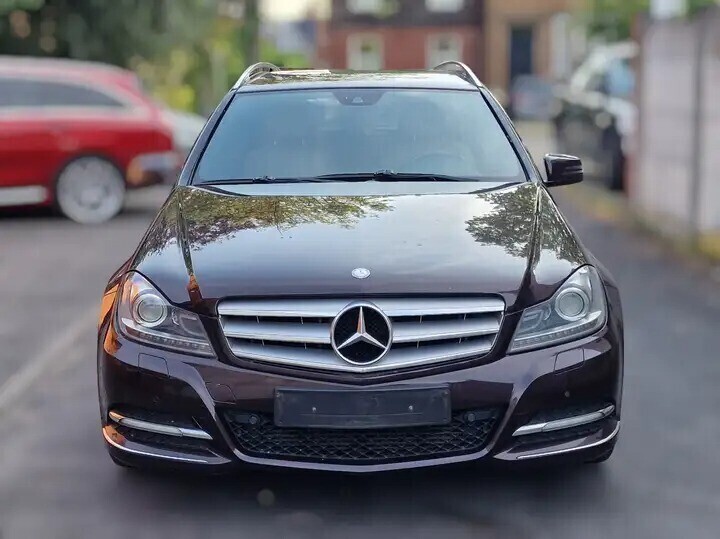 mercedes-benz-c-200-cdi-facelift-avantgarde-xenon-big-1