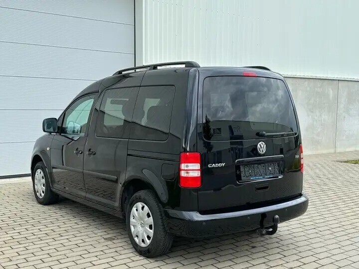 volkswagen-caddy-16-tdi-trendline-euro-5-big-2