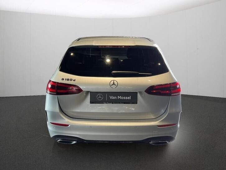 mercedes-benz-b-klasse-180d-7g-dct-amg-nightpack-trekhaa-diesel-automatique-big-1