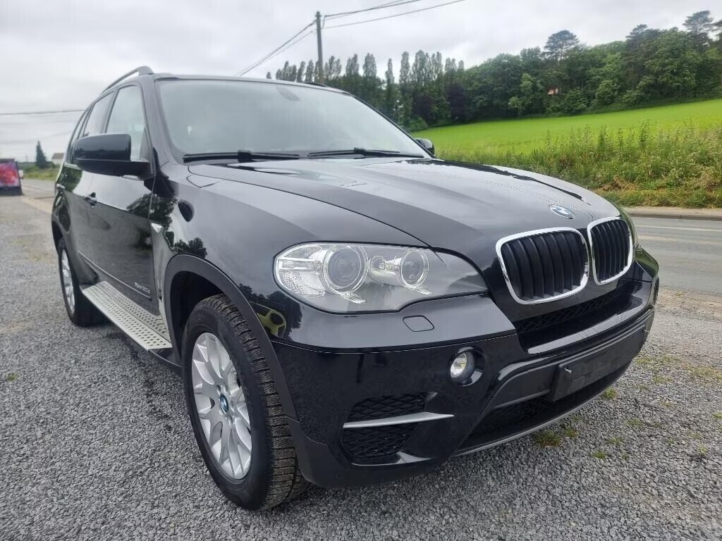 bmw-x5-30-liter-2012-big-2