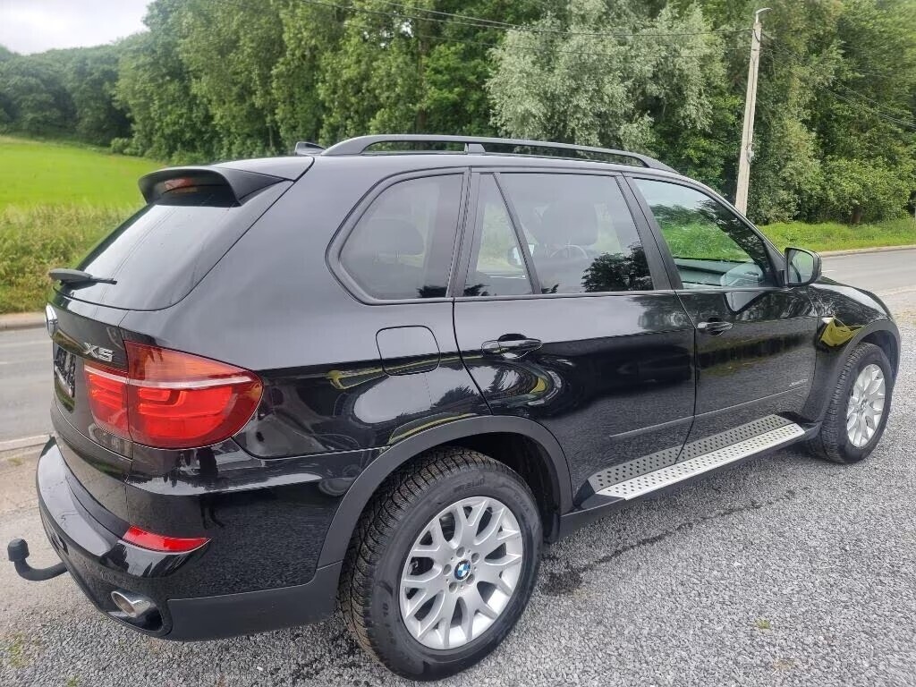 bmw-x5-30-liter-2012-big-3