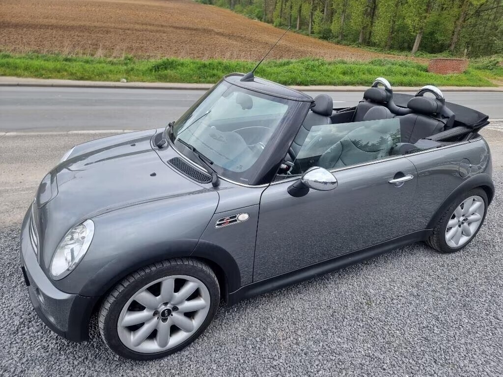 mini-cooper-s-cabriolet-180ch-big-0