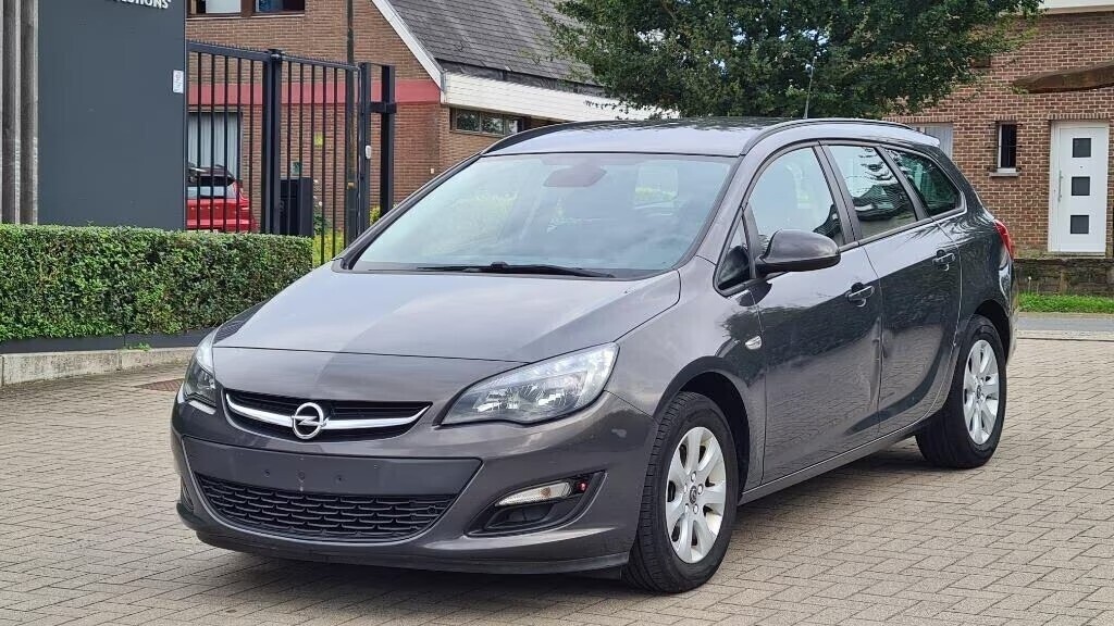 opel-astra-break-16d-81kw-euro-euro-6b-annee-2015-140000k-big-0