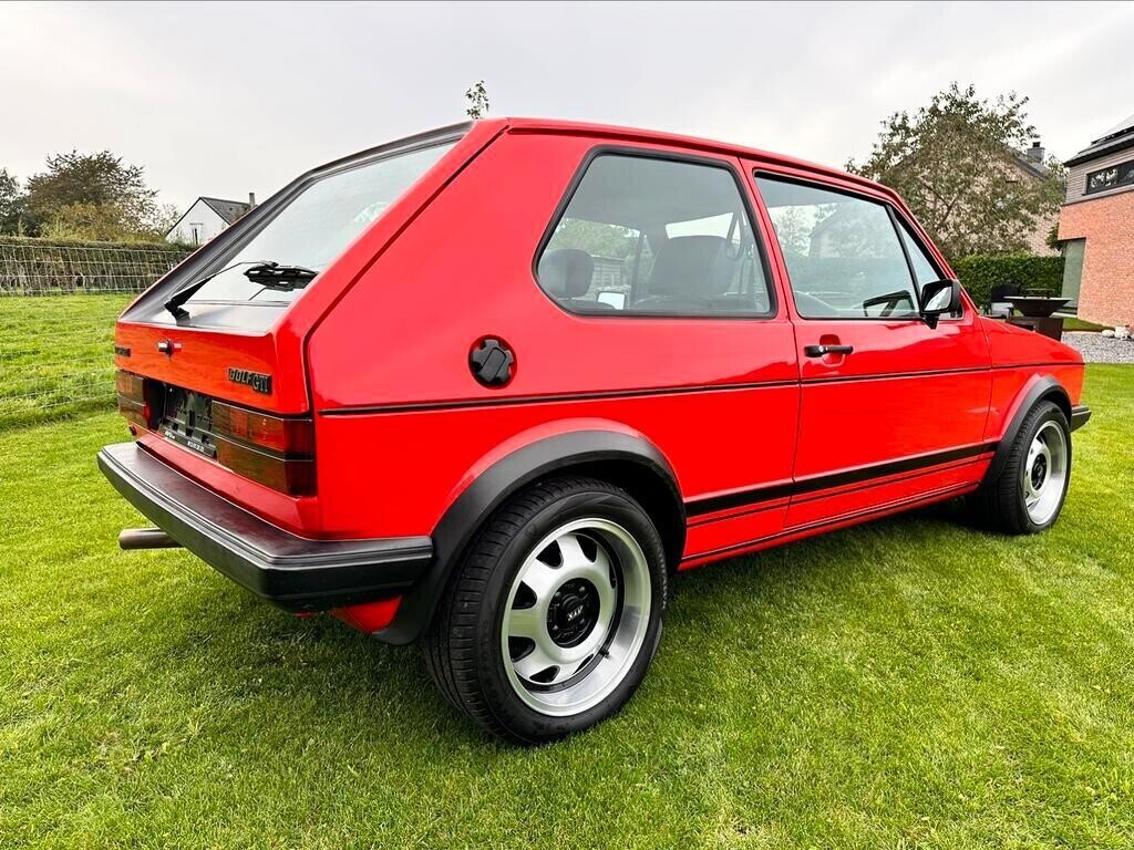 volkswagen-golf-i-gti-1800cc-big-1