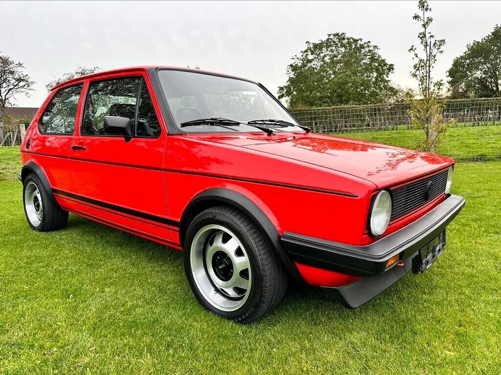 volkswagen-golf-i-gti-1800cc-big-0