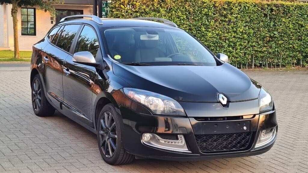 renault-megane-15dci-81kw-euro-5-annee-2013-220000km-big-2