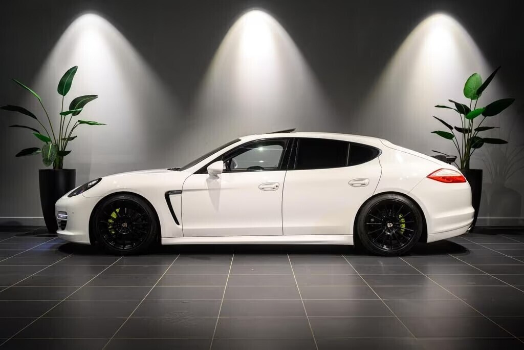 porsche-panamera-30-s-hybrid-big-7