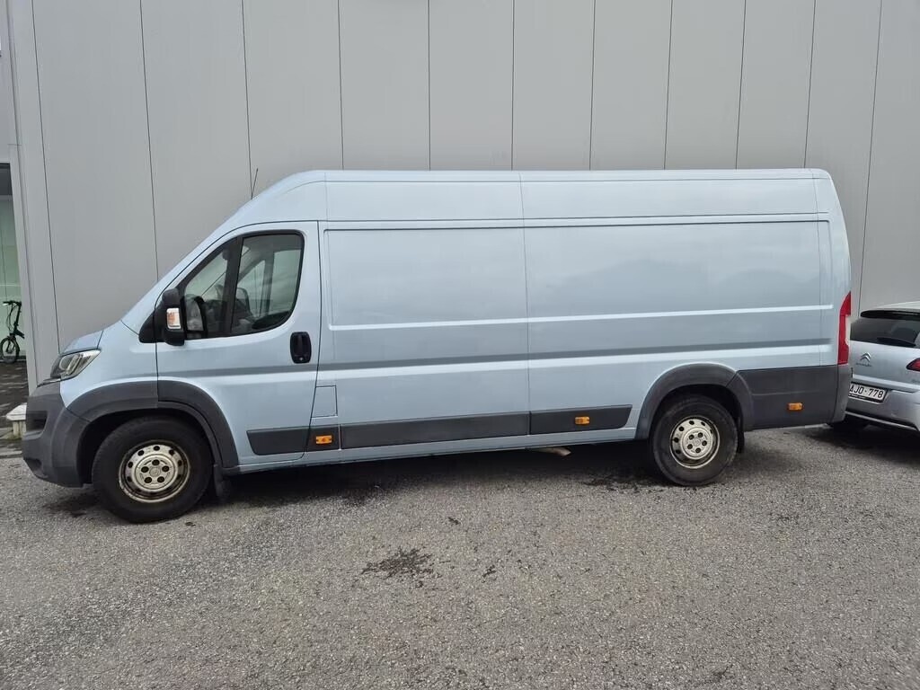 citroen-jumper-33-22-e-hdi-l4h2-club-big-2