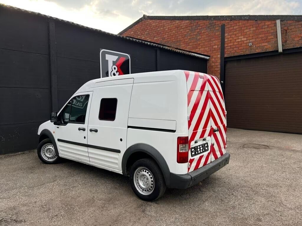 ford-transit-connect-18-tdci-big-3