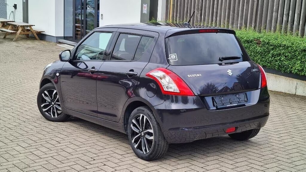 suzuki-swift-12i-benzine-lez-0k-year-2015-64000km-big-1