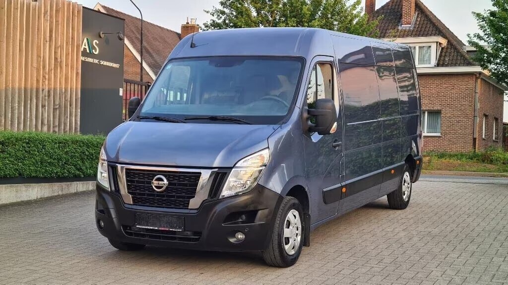 nissan-nv400-23d-110kw-euro-6dt-vat-included-long-chassis-year-big-6