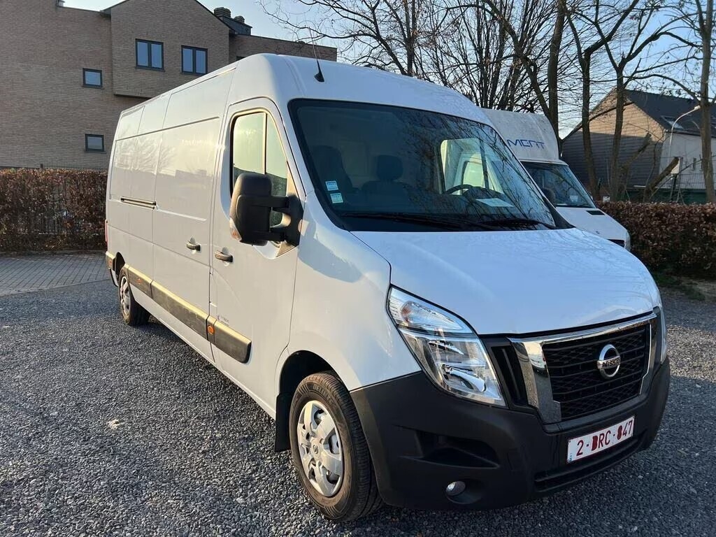 nissan-nv400-l3h2-camionette-big-1