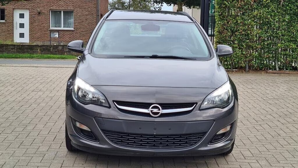 opel-astra-estate-16d-81kw-euro-6b-year-of-construction-2015-140000k-big-0