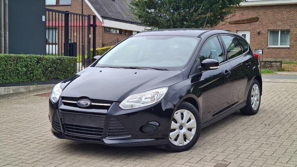 ford-focus-16d-70kw-95pk-euro-5-annee-2011-147000km-bel-big-2