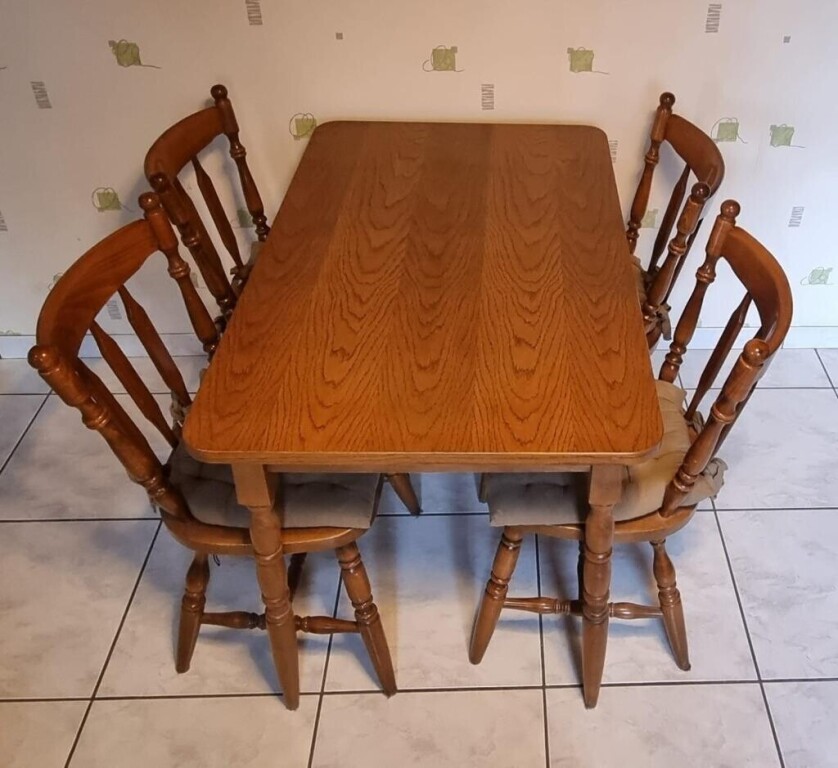 table-de-cuisinesalle-a-manger-4-chaises-en-bois-big-0