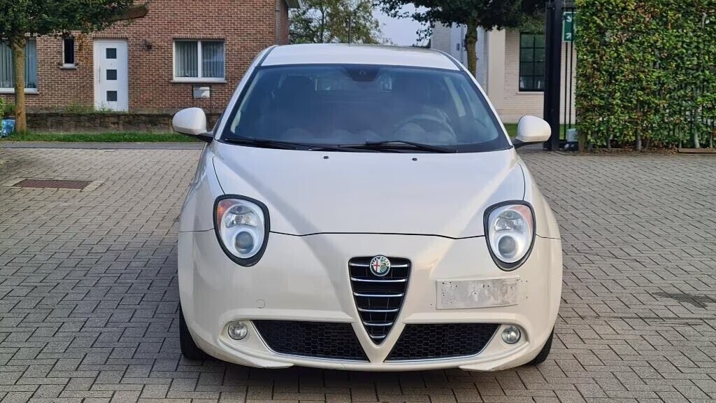 alfa-romeo-mito-13muj-70kw-euro-5-annee-2010-200000km-big-9