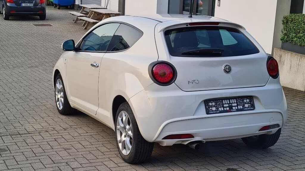 alfa-romeo-mito-13muj-70kw-euro-5-annee-2010-200000km-big-5