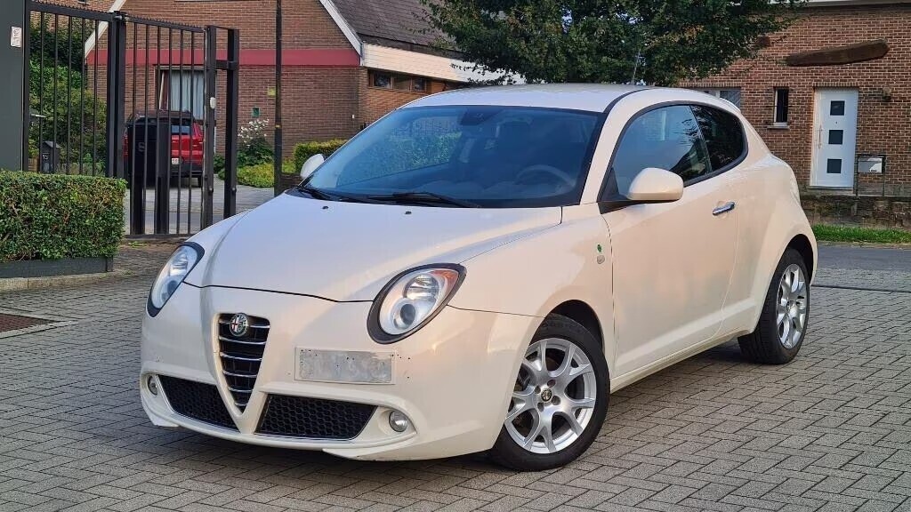 alfa-romeo-mito-13muj-70kw-euro-5-annee-2010-200000km-big-0