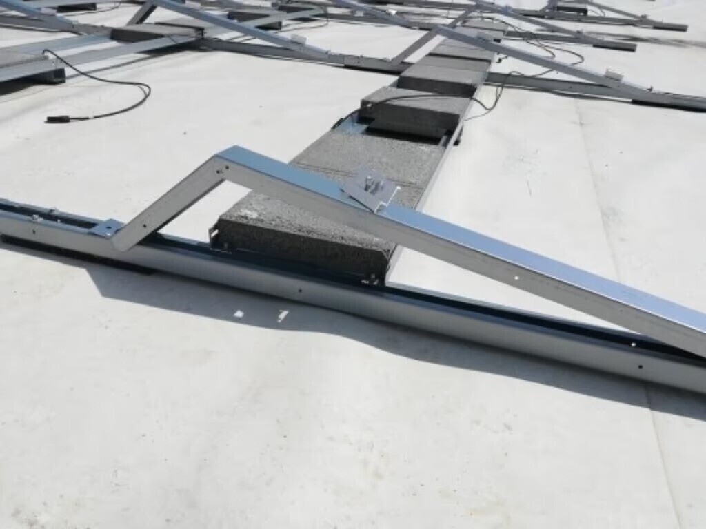 platformstructuur-voor-fotovoltaisch-paneel-35eur-big-1