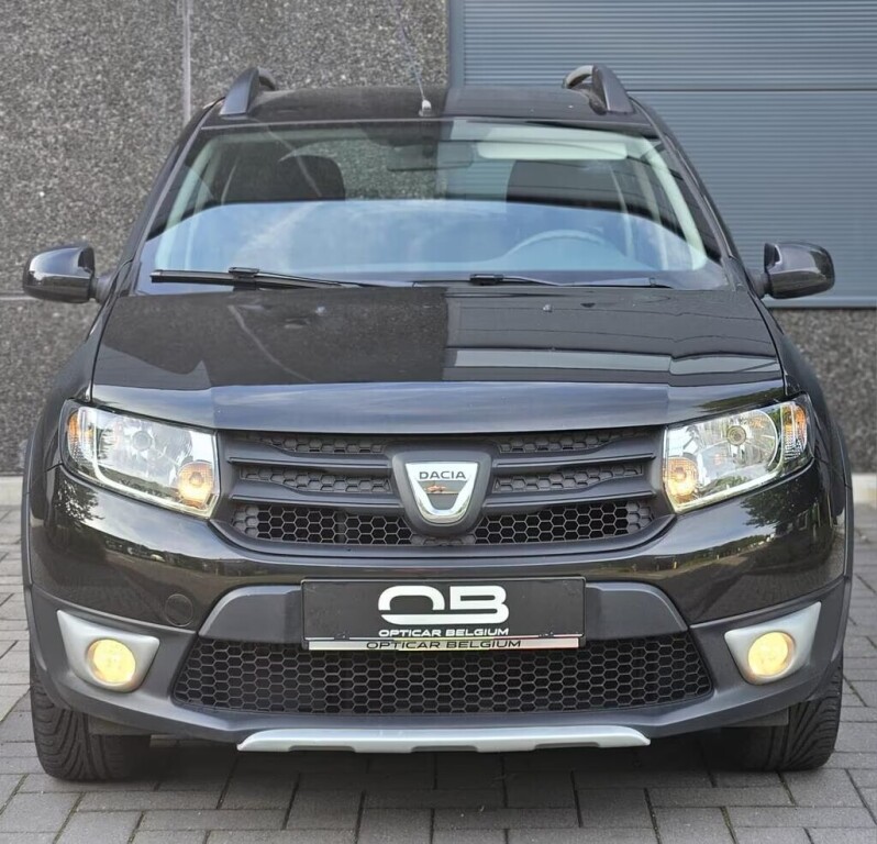 dacia-sandero-stepway-09-tce-1eigen-garantie-big-4