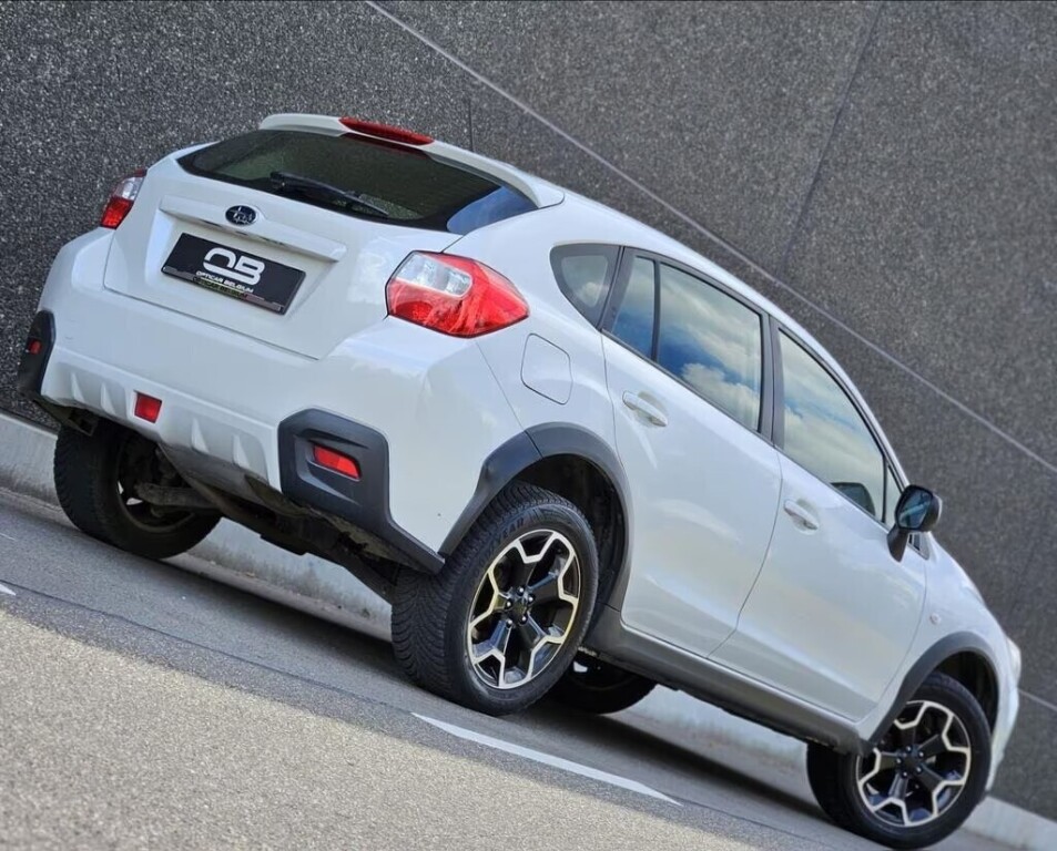 subaru-xv-16i-4x4-airco-102013-garantie-big-1