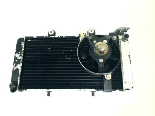 bmw-f-650-437v-radiateur-big-3