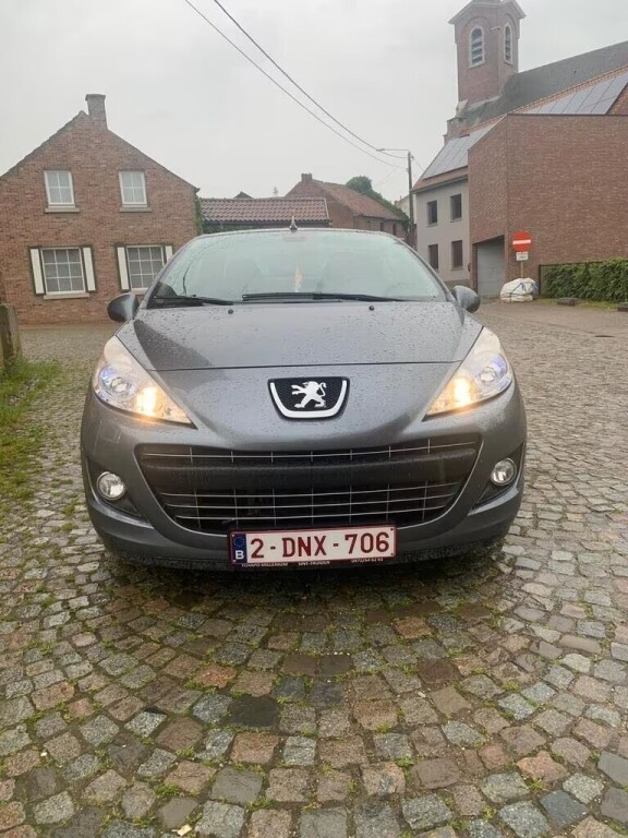 peugeot-207-big-2