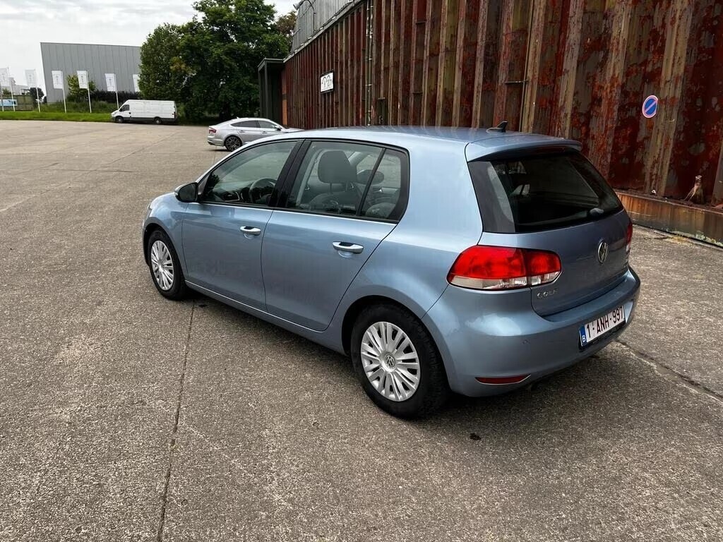 volkswagen-golf-big-7