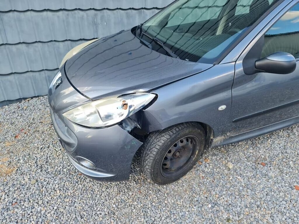 peugeot-accident-car-big-6