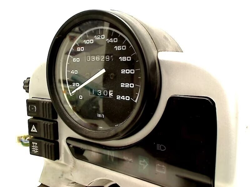 bmw-r-1100-r-f164-dashboard-big-2