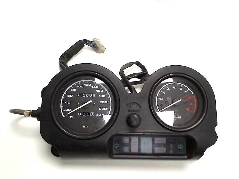 bmw-r-1100-rt-f164-dashboard-big-3