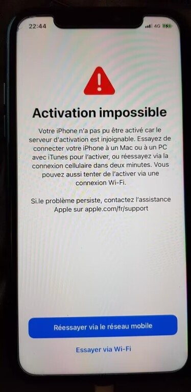 reparation-carte-mere-iphone-impossible-a-activer-big-0