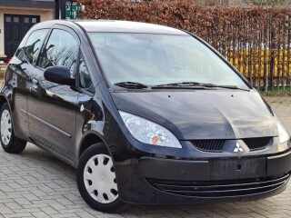 Mitsubishi Colt 1.1I Benzine L.EZ — 2028 O.K