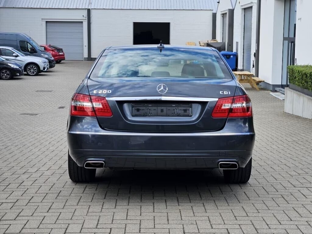 mercedes-e200-22-cdi-avant-garde-automatique-euro-5-big-7