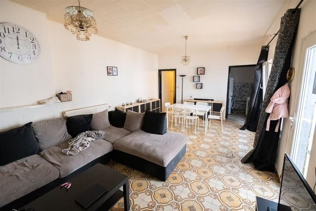 immeuble-a-vendre-a-liege-4-chambres-big-0