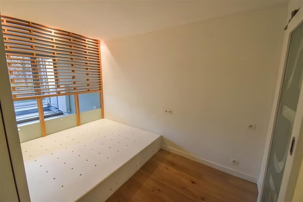 studio-a-vendre-a-liege-1-chambre-big-1