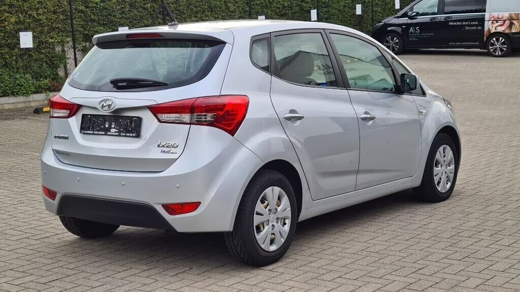 hyundai-ix20-14d-diesel-57kw-euro-5-annee-2011-96000km-big-4