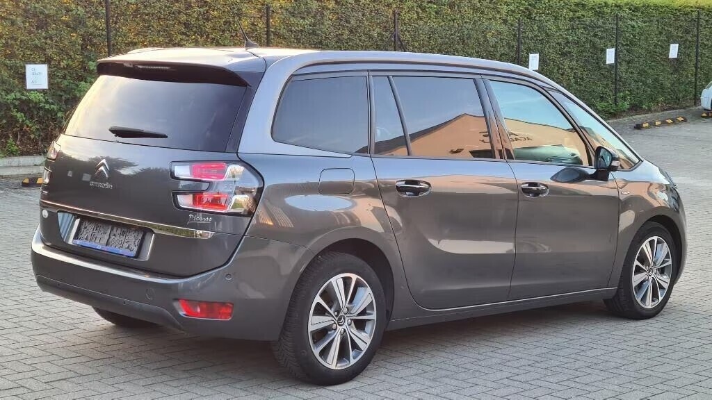 citroen-c4-grand-picasso-7-pl-hybrid-20d-110kw-euro-6b-anne-big-2