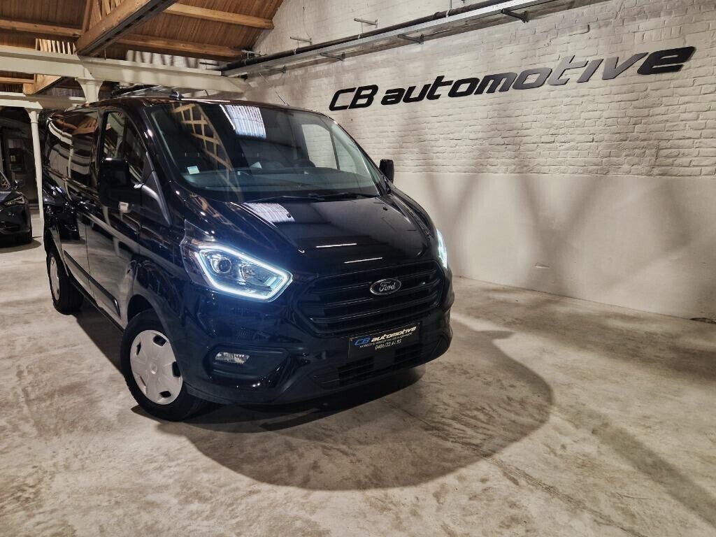 ford-transit-custom-automatic-big-5