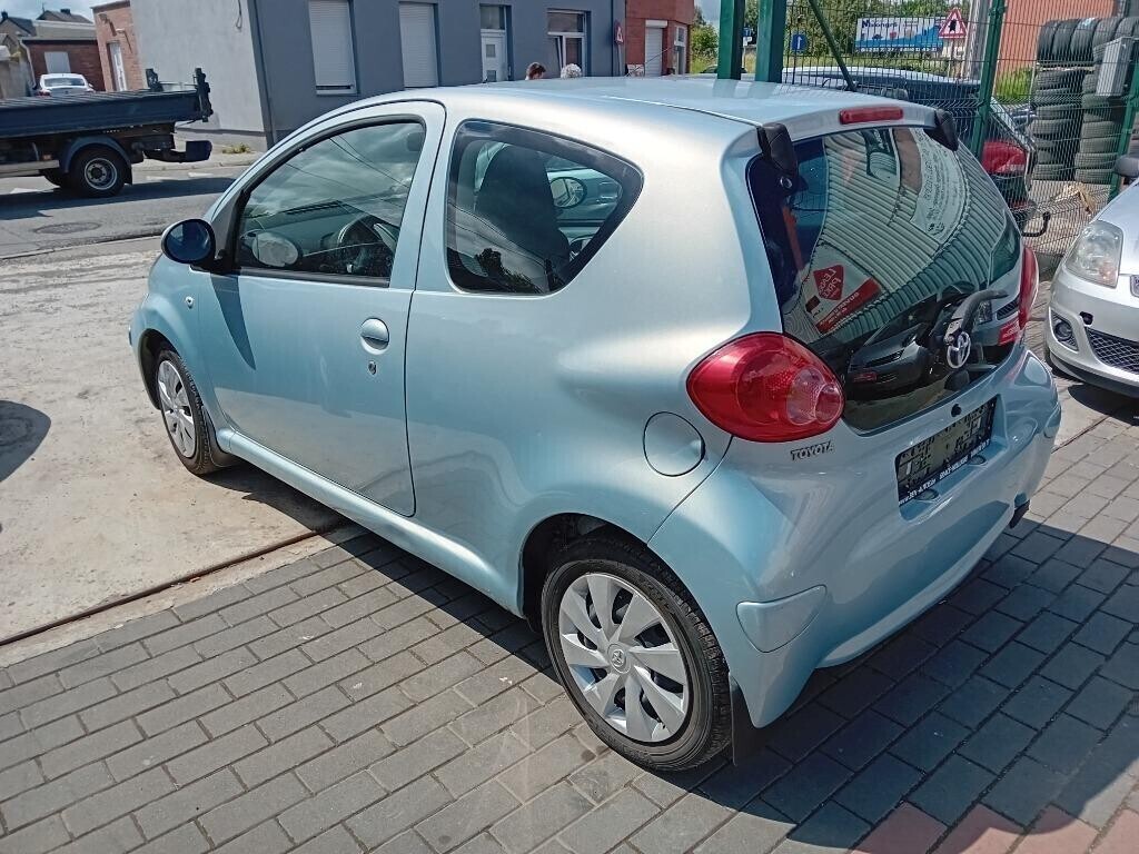 toyota-aygo-big-3