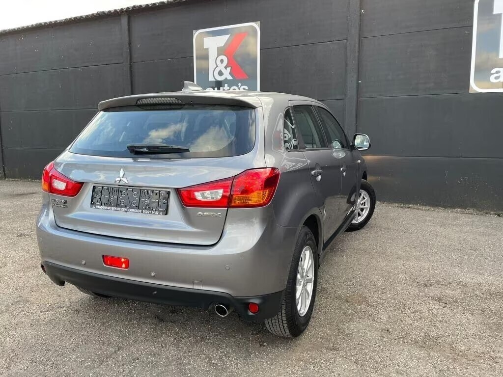 mitsubishi-asx-2018-euro-6-b-18-000km-big-4