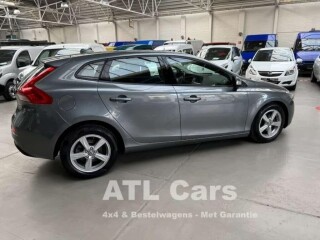 Volvo V40 | Système multimédia | Navigation | Commencer arr